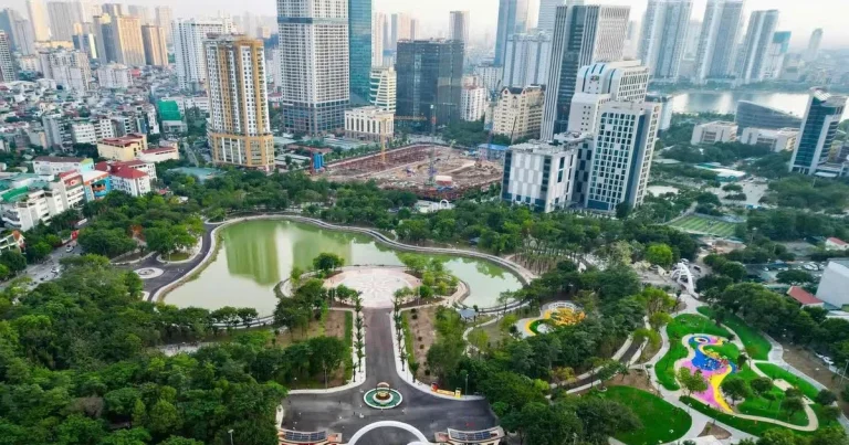Cầu Giấy chuẩn bị đấu giá 8 thửa đất D23 tổng giá khởi điểm gần 200 tỷ đồng