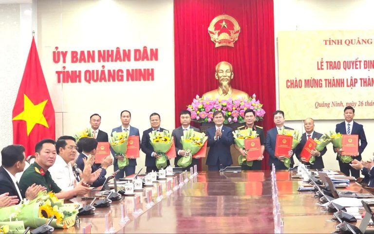 Quảng Ninh trao quyết định 16 dự án hơn 16.000 tỷ đồng
