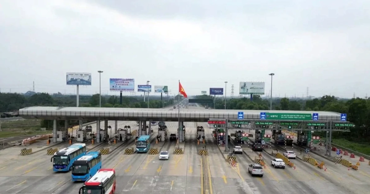 Hải Phòng đề xuất nghiên cứu ưu đãi phí cao tốc cho xe container